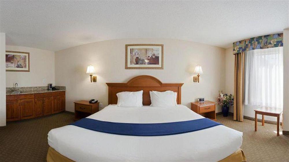 Clarion Pointe New Bern Hotel Cameră foto