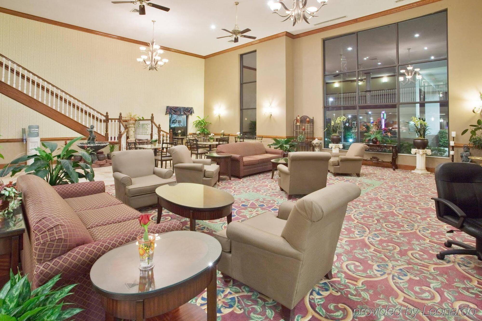 Clarion Pointe New Bern Hotel Exterior foto